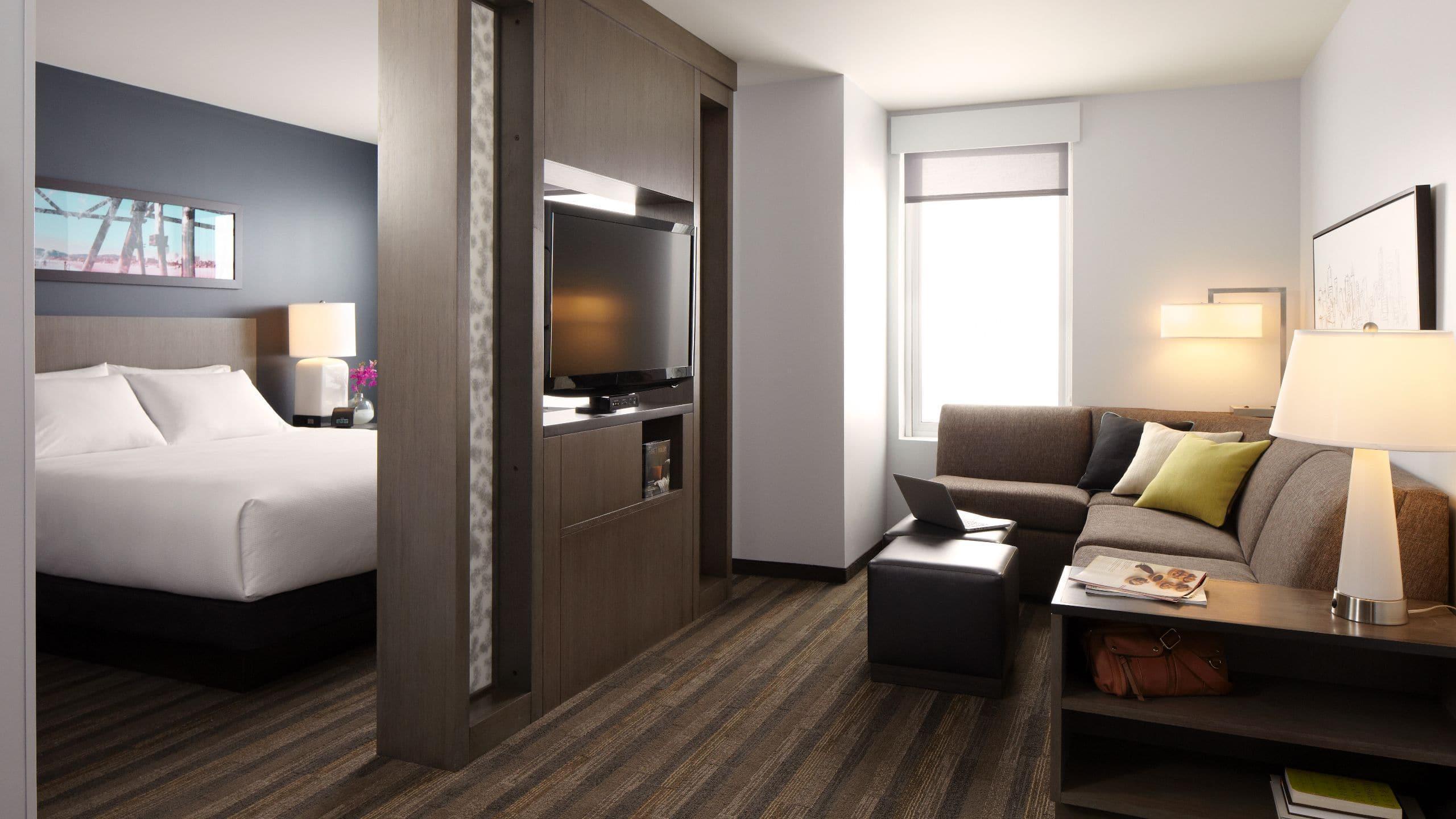 Отель Hyatt House Minot- North Dakota Экстерьер фото