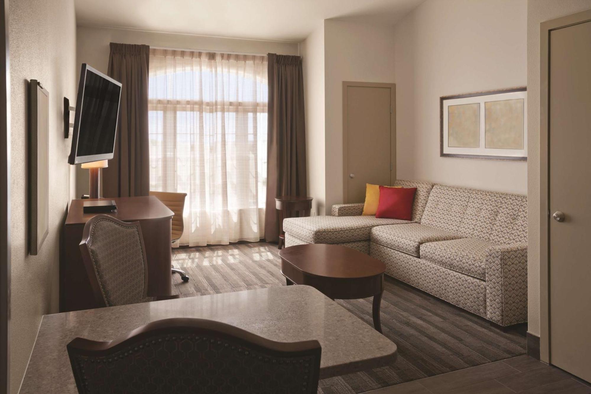 Отель Hyatt House Minot- North Dakota Экстерьер фото